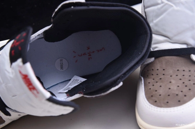 OG JORDAN CD4487-100 - 1 2.0 'TRAVIS HIGH SCOTT' TS AIR SP 0828